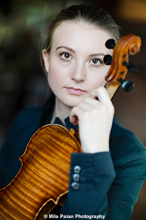 Solistin Natalie Schmalhofer